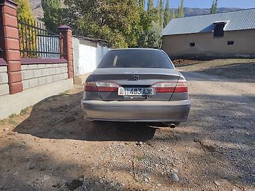 Honda Accord: 2002 г., 1.8 л, Автомат, Бензин, Седан — 4