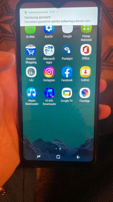 samsung a20s ekrani: Samsung Galaxy M10, 32 GB, rəng - Göy