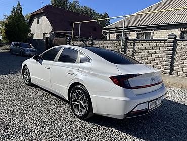 Продажа авто: Hyundai Sonata: 2021 г., 2 л, Автомат, Бензин, Седан — 4