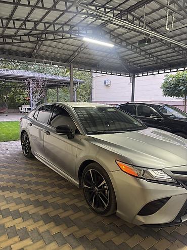 Toyota: Toyota Camry: 2020 г., 2.5 л, Автомат, Бензин, Седан — 5