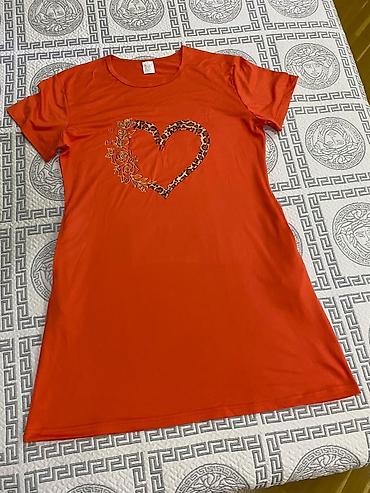 don modeleri: Qadın geyimi – narıncı rəngli qısaqollu uzun t-shirt/ev paltarı. diz — 1