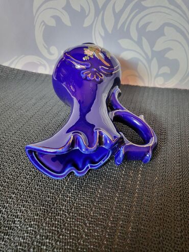 Ostalo posuđe: Bokal porcelan,kobalt,pozlata iz 70ih. Bokal ukrasni nigde — 8