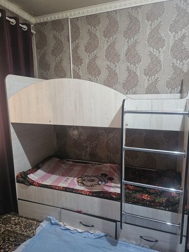табуретка для детей: Детский кровать сатылат абалы жакшы срочно акча керек болуп сатып