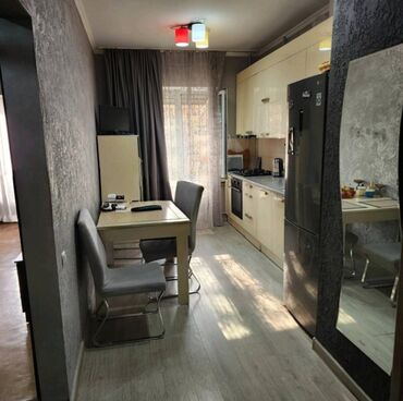 квартиры по суточно мкр: 2 комнаты, 48 м², 105 серия, 1 этаж, Евроремонт