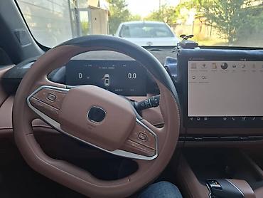 byd e6: Changan Uni-Z: 2025 г., 1.5 л, Автомат, Кроссовер — 4
