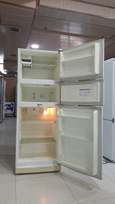 Холодильники: Б/у 3 двери Холодильник Продажа