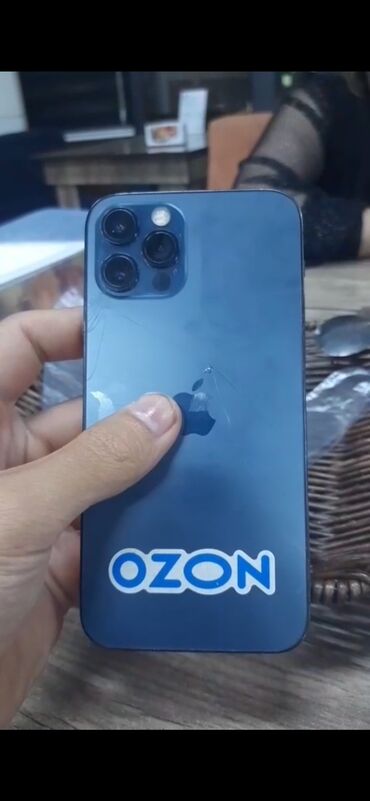 дисплей сломан: IPhone 12 Pro, Б/у, 256 ГБ, Синий, Кабель, 75 %