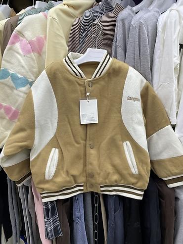 Другие детские вещи: Детская одежда номер для связи 1) Зеленый свитер с высоким — 47