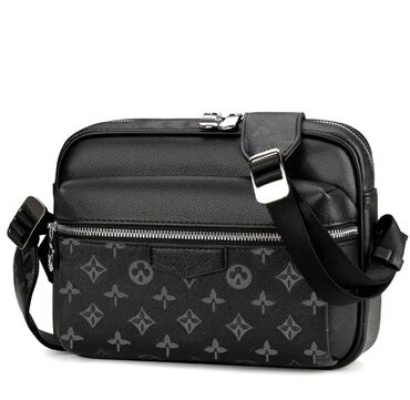 кожаный чехол: Классическая сумка, Louis Vuitton, Франция, Материал: Экокожа, Застежка на молнии, Мужские