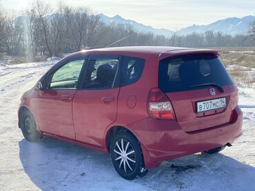 авто фит: Honda Fit: 2001 г., 1.3 л, Вариатор, Бензин, Хетчбек