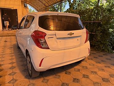 спинка: Chevrolet Spark: 2019 г., Хэтчбэк — 4