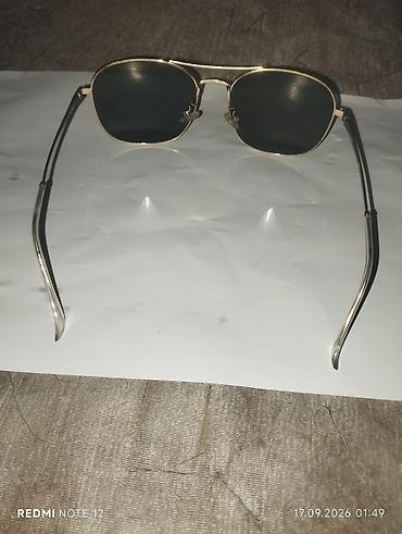Eynəklər: Gün eynəyi, Ray-Ban, İşlənmiş — 3