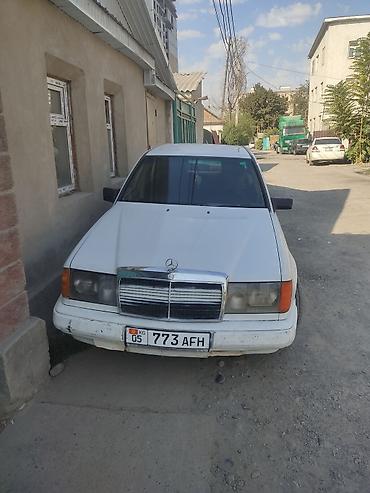 210 cdi: Mercedes-Benz W124: 1988 г., Седан — 1