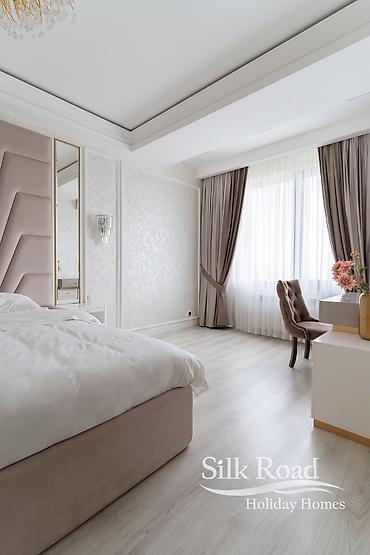 Продажа квартир: 2 комнаты, 77 м², Элитка, 13 этаж, Дизайнерский ремонт — 24