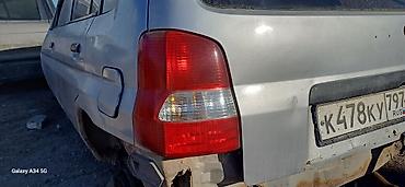 Другие детали кузова: ЗАДНЫЙ СТОП ЛЕВЫЙ Запчасти серебристый цвет кузова. В наличии по — 1