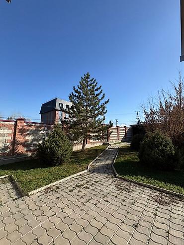 здаю аренду: 350 м², 6 комнат, Ала-Арча ТРЦ, Без подселения — 5