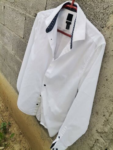 Košulje: Kao nova snežno bela muška košulja. Veličina 39/40. Slim fit — 15