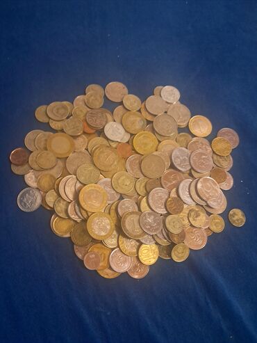 Sikkələr: Beynəlxalq xırda sikkələr kolleksiyası - Müxtəlif ölkələrdən qarışıq — 2