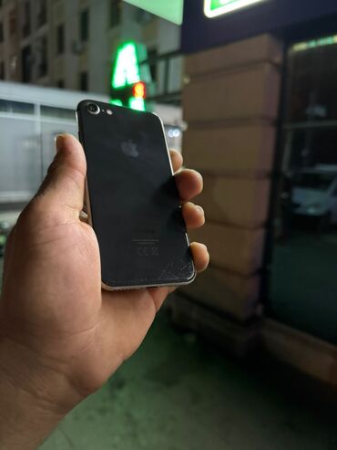 ayfon telefon zəngi: IPhone 8, 64 ГБ, Черный, Отпечаток пальца