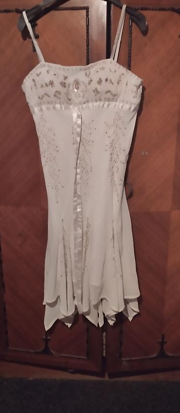 Haljine: Svećane/večernje haljine – set od 4 modela 1) Ljubičasta haljina od — 9