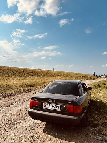 эмблема ауди: Audi A6: 1995 г., 2.6 л, Механика, Бензин, Седан — 3