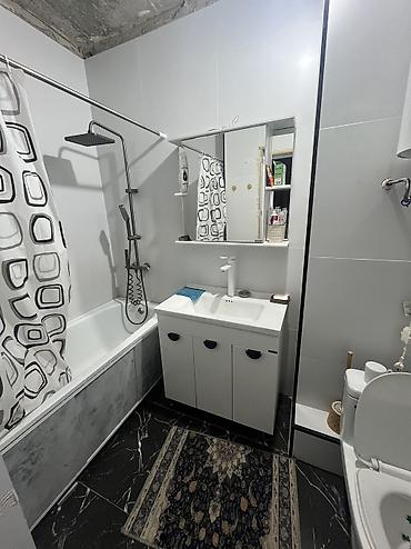 Долгосрочная аренда комнат: 71 м² — 8