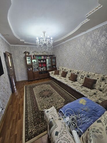 квартира без посредников низкий цена аренда: 3 бөлмө, 60 кв. м, 105-серия, 4 кабат, Косметикалык ремонт
