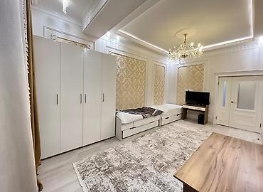 сутосный квартира: 3 комнаты, 100 м², Элитка, 10 этаж, Дизайнерский ремонт — 2