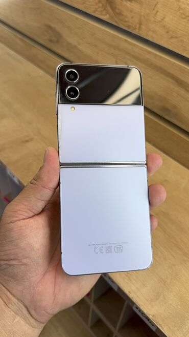 поко ф 4: Samsung Galaxy Z Flip 4, Б/у, 128 ГБ