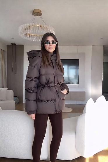 bomber kurtka: Qadınlar üçün qışlıq puf şişmə gödəkcə - Rəng: tünd qəhvəyi - Model — 1