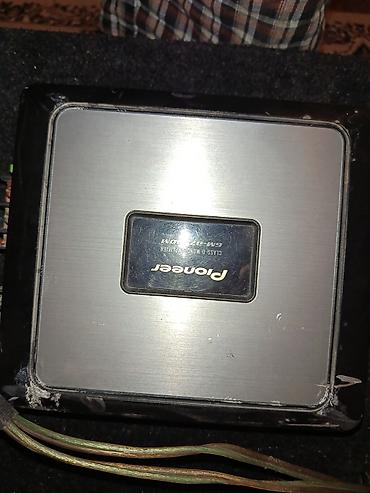 Колонки и сабвуферы: Pioneer subwoofer sistemi və monoblok gücləndirici - Subwooferlər: 2 — 2