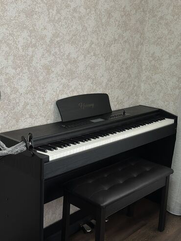 real gitara: Piano, Rəqəmsal, İşlənmiş, Ünvandan götürmə, Ödənişli çatdırılma