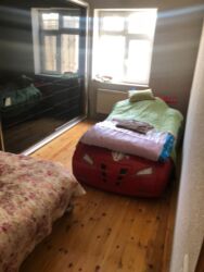 Uzunmüddətli kirayə evlər: 90 kv. m, 3 otaqlı, Su, İnternet, İşıq -da lalafo.az — 13 Uzunmüddətli kirayə evlər: 90 kv. m, 3 otaqlı, Su, İnternet, İşıq — 13