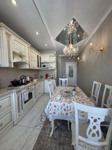 элитный дом: 5 жана андан көп, 212 кв. м, Элитка, 12 кабат, Дизайнердик ремонт