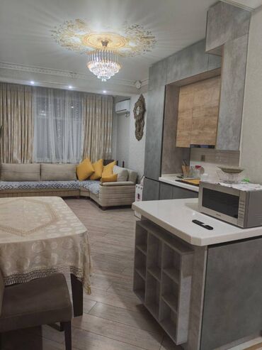 Вторичное жилье: Новые Гюнашли Массив В, 3 комнаты, Новостройка, 60 м²