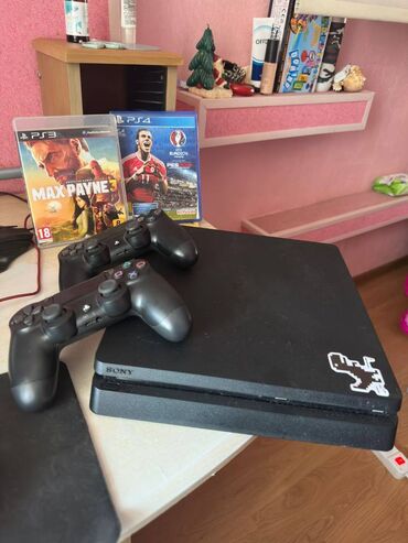 Xbox Series X: İdeal vəziyyətdə PS4 Slim / 500GB / 29 oyun / 2 original pult