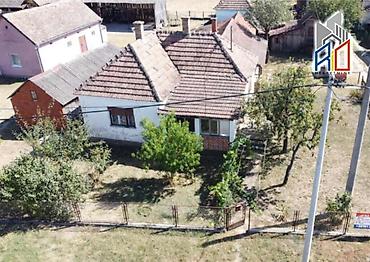 novi sad kuce prodaja: NA PRODAJU! Seosko domaćinstvo u Crvenoj Jabuci kod Uba! Površina — 5