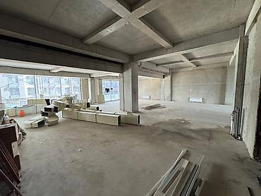 недвижимость в бишкек: 🏢 СДАЁТСЯ КОММЕРЧЕСКОЕ ПОМЕЩЕНИЕ | 283,98 м² | ЖК Nurzaman City 📍 г — 7