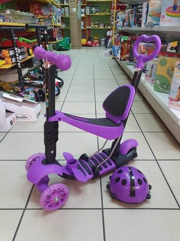 Igračke: Trotineti 5u1 snizenje 4500din, sediste, rucica, naslon se skidaju — 4