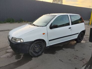 Fiat: Fiat Punto: 1998 г., 1.2 л, Механика, Бензин, Хэтчбэк