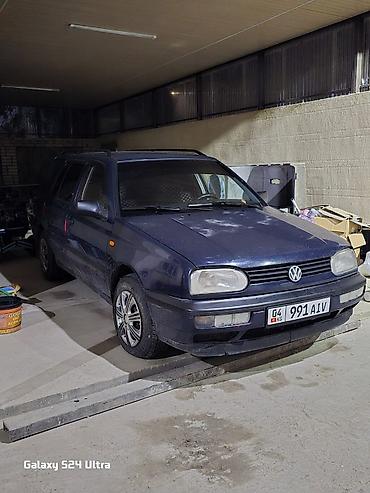 mazda 623: Volkswagen Golf: 1998 г., 1.8 л, Бензин, Универсал — 4