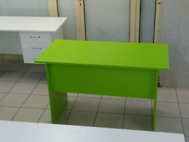 işlənmiş ofis stolu: Yeni, İşçi üçün, Künc masa