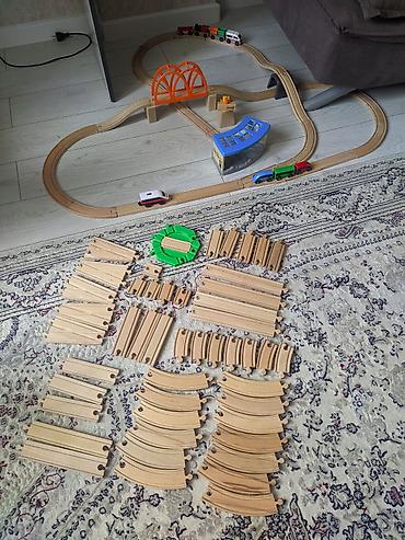 вертолетик в машину: Деревянная железная дорога IKEA LILLABO с поездами и аксессуарами — 6