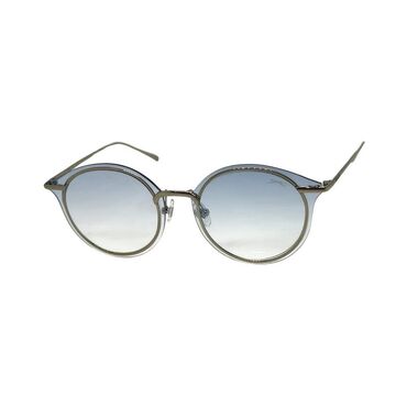 Солнцезащитные очки: Солнцезащитные очки — это не просто модный аксессуар, а необходимая — 6