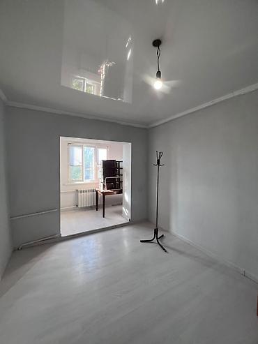 1 комната, 35 м², 8 мкр Индивидуалка, 5 этаж, Косметический ремонт