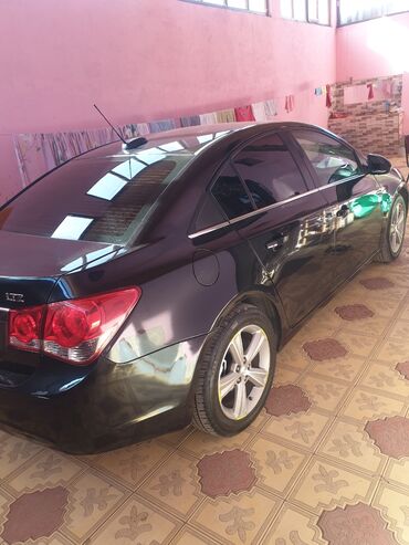 04 maşınlar: Chevrolet Cruze: 1.4 l | 2014 il 302000 km