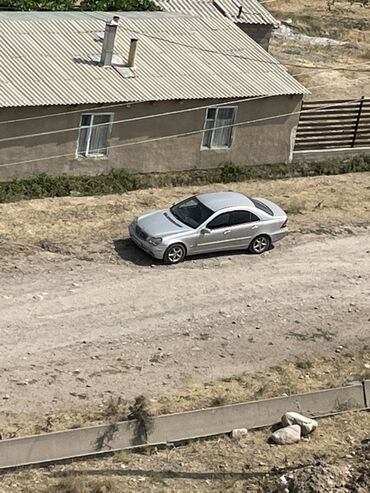 мерседес грузовой сапог: Mercedes-Benz C-Class: 2003 г., 2 л, Автоматические, Бензин, Седан