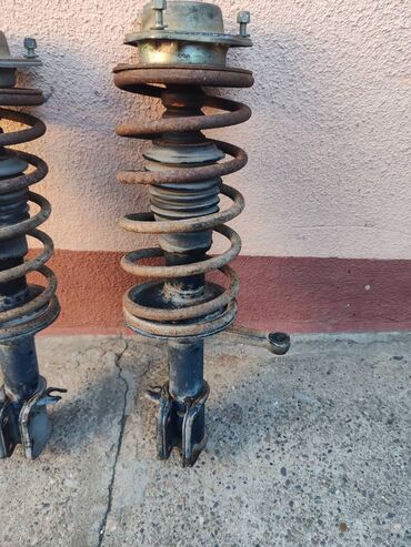 Auto delovi: Amortizer prednji levi, desni sa oprugom Lada 112. Polovno, ocuvano — 7