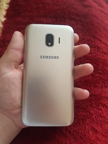 Mobil telefonlar: Samsung Galaxy J1, rəng - Qızılı, İki sim kartlı — 2