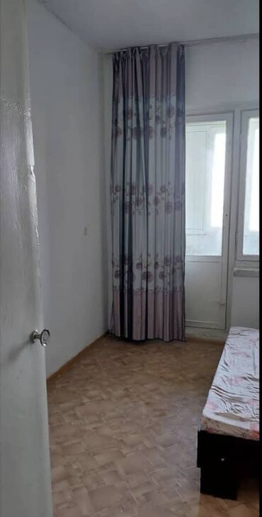 купить квартиру в центре бишкека: 2 комнаты, 50 м², 105 серия, 8 этаж, Косметический ремонт